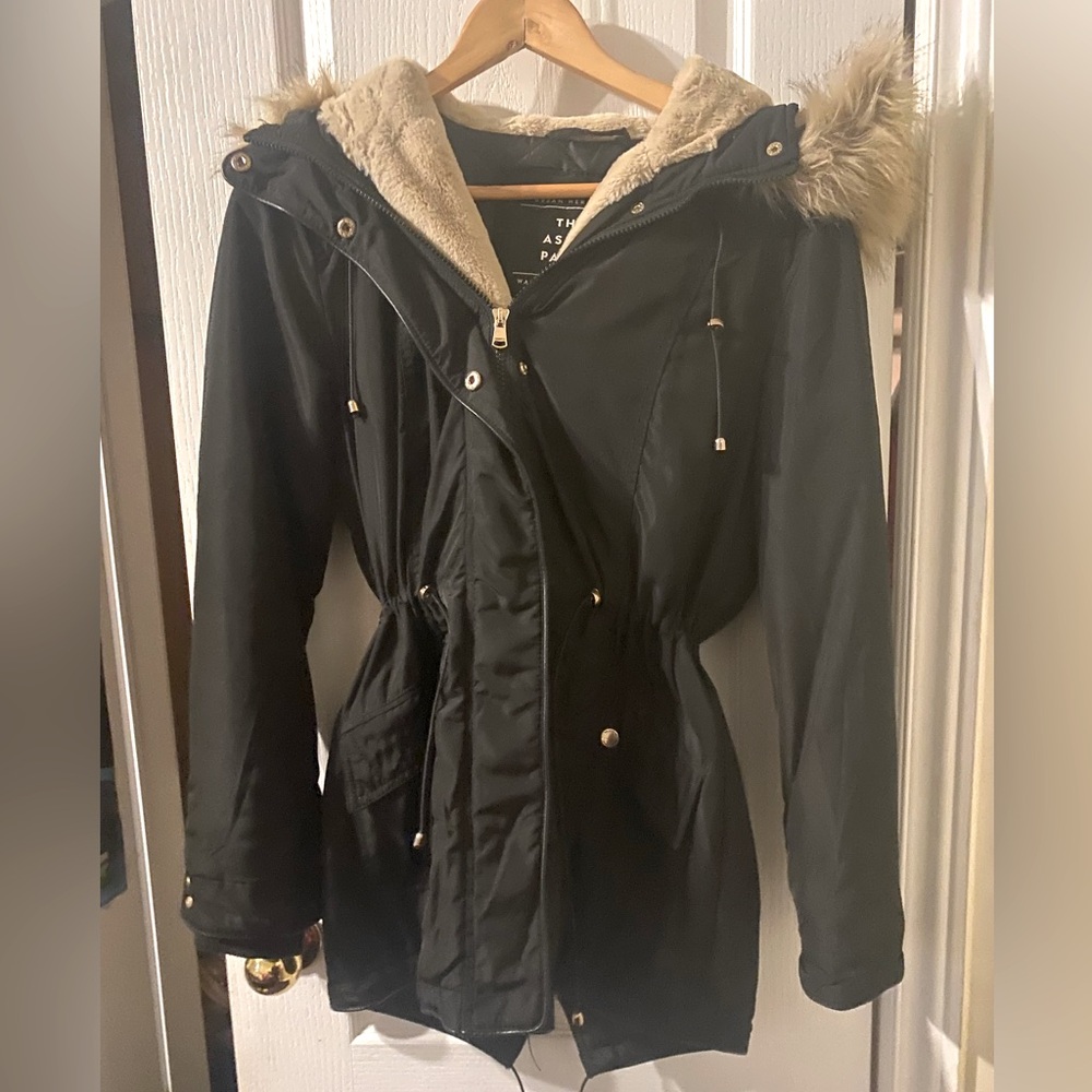Black Parka with fur hood